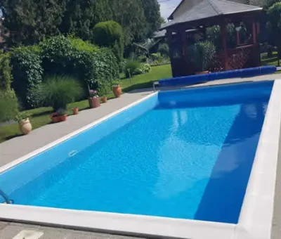 Medence fóliázás referencia 1